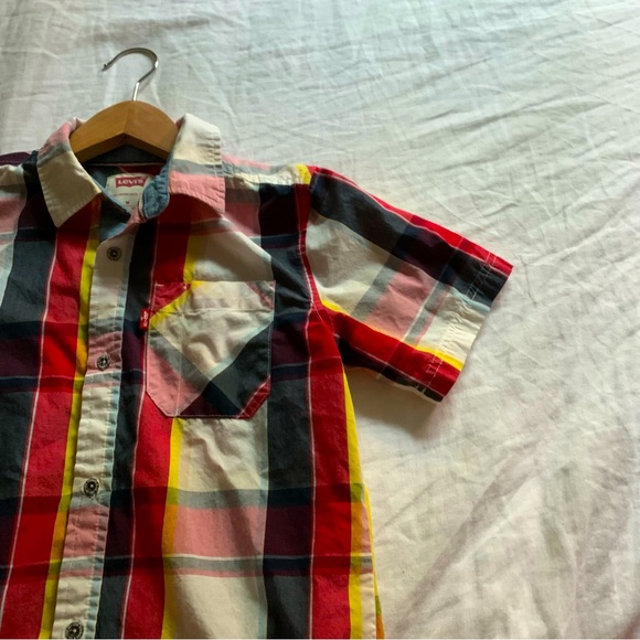 Levi’s Boys Plaid Button Up with Red Yellow Black design NWOT - Picture 4 of 6